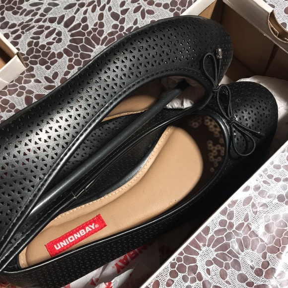 Union Bay black ballet flats NIB - Picture 5 of 6